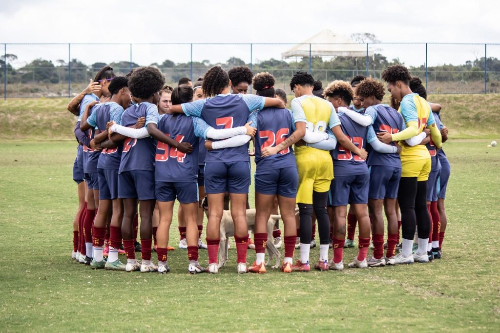 As Mulheres de Aço do Bahia estão prontas para ida da final do Baianão Feminino, contra o Vitória. Confira as relacionadas e a transmissão do jogo Ao Vivo