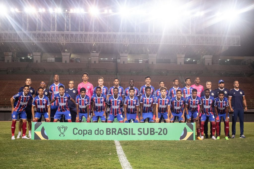 Bahia tenta, mas é derrotado novamente pelo Grêmio e cai na semifinal da Copa do Brasil, diante da torcida em Pituaçu. Confira resumo da campanha do sub-20