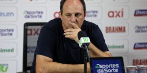 Ceni comenta o empate decepcionante do Bahia diante do Athletico: 